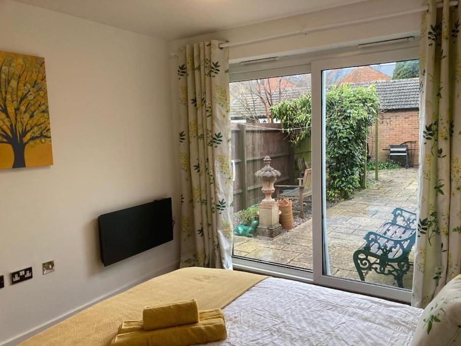Park Cottage - Cosy 1 Bedroom Northampton Exterior foto